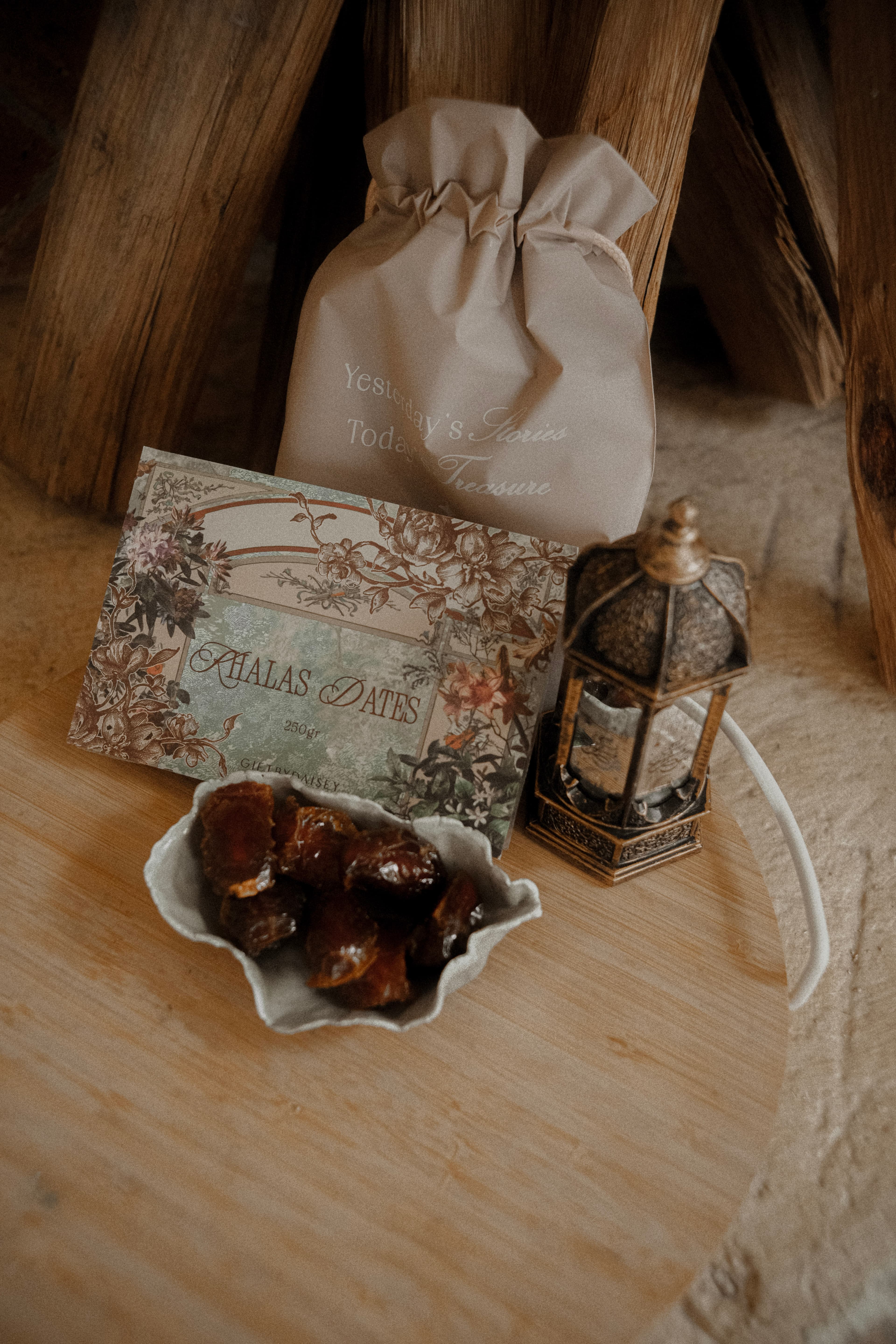 image option - curated/Fleur (11).jpg