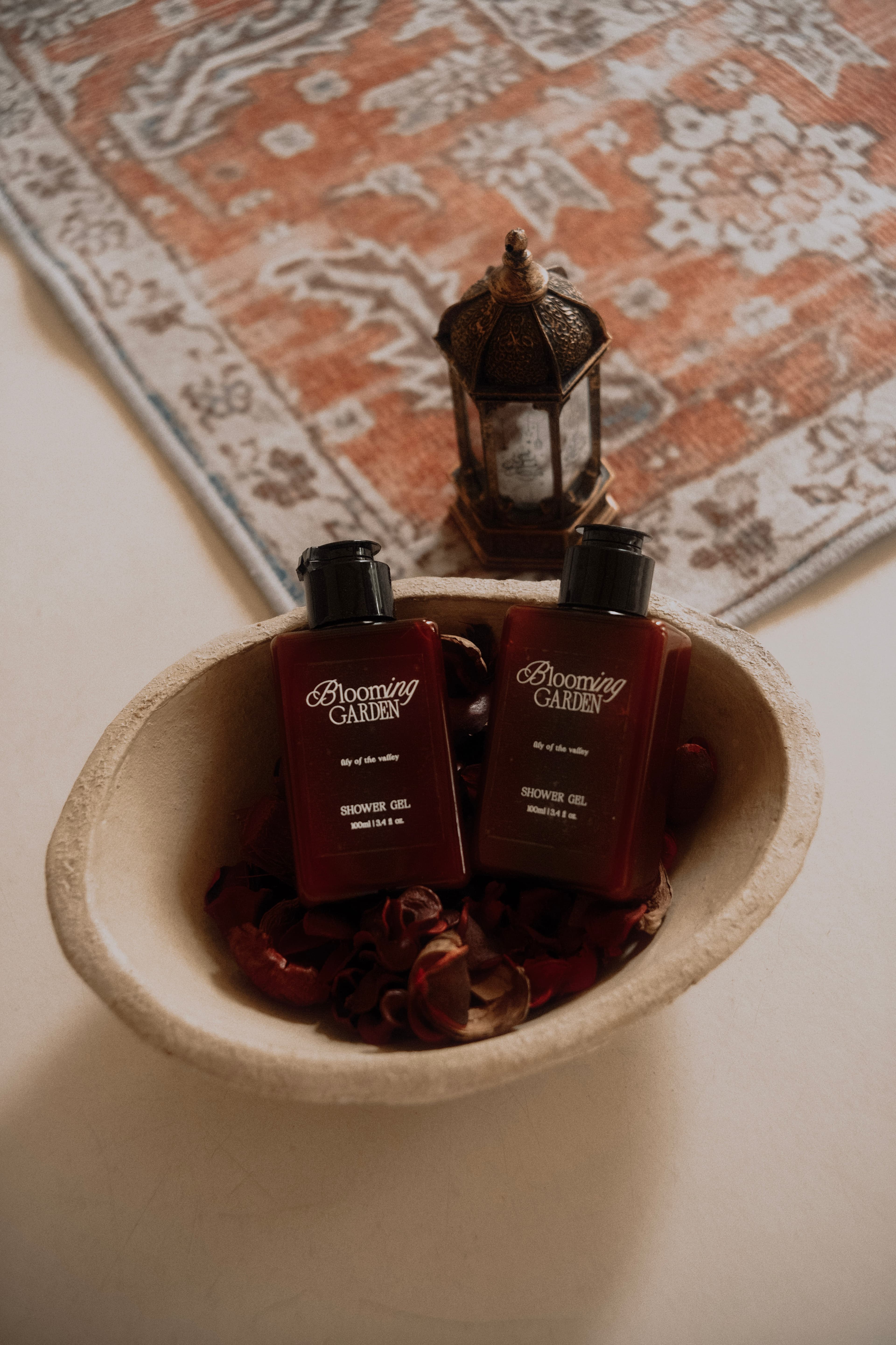 image option - curated/Fleur (4).jpg