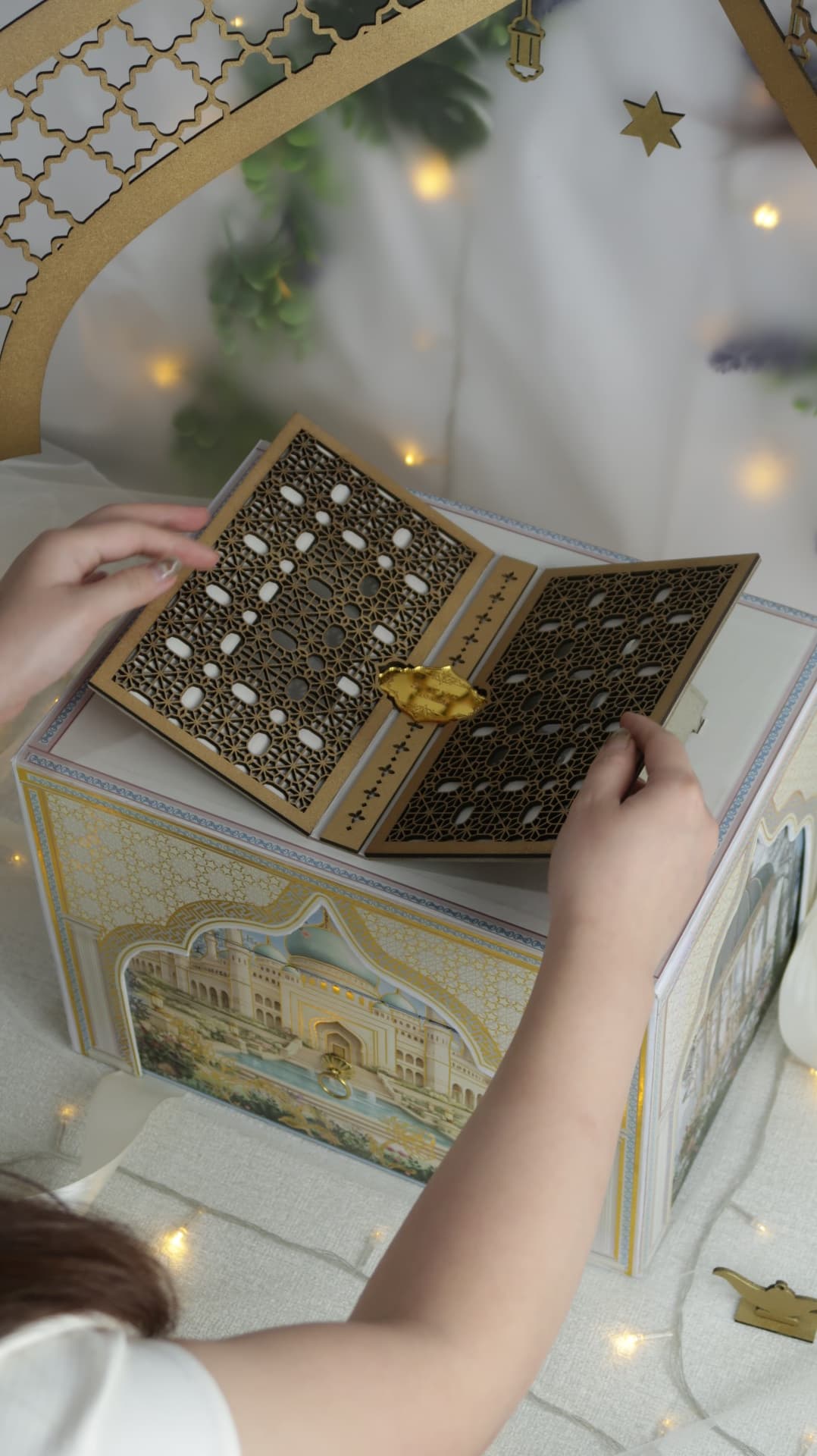 image option - curated/Sapphire (3).JPG