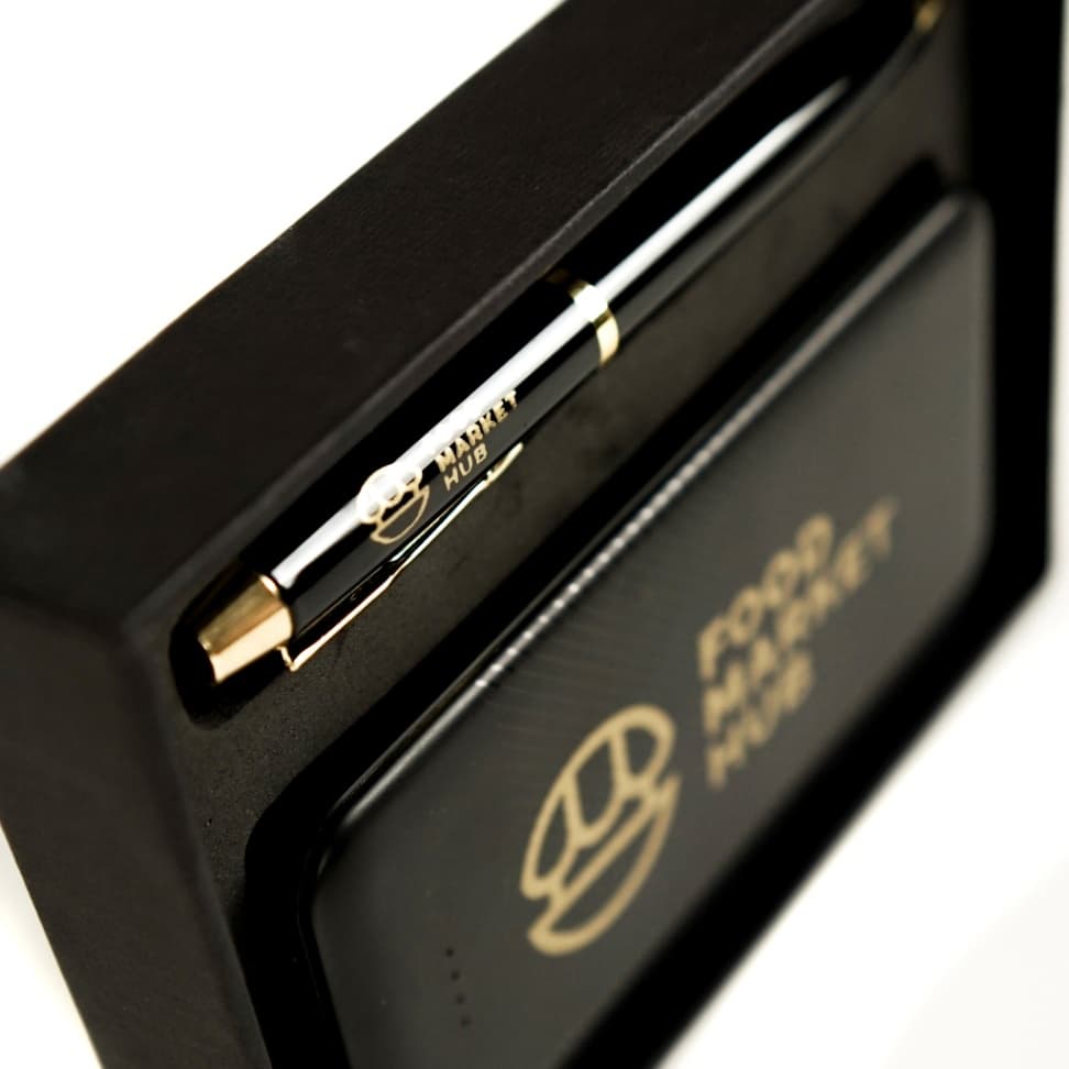 Gift Set - Powerbank and Pen - With Hardbox image