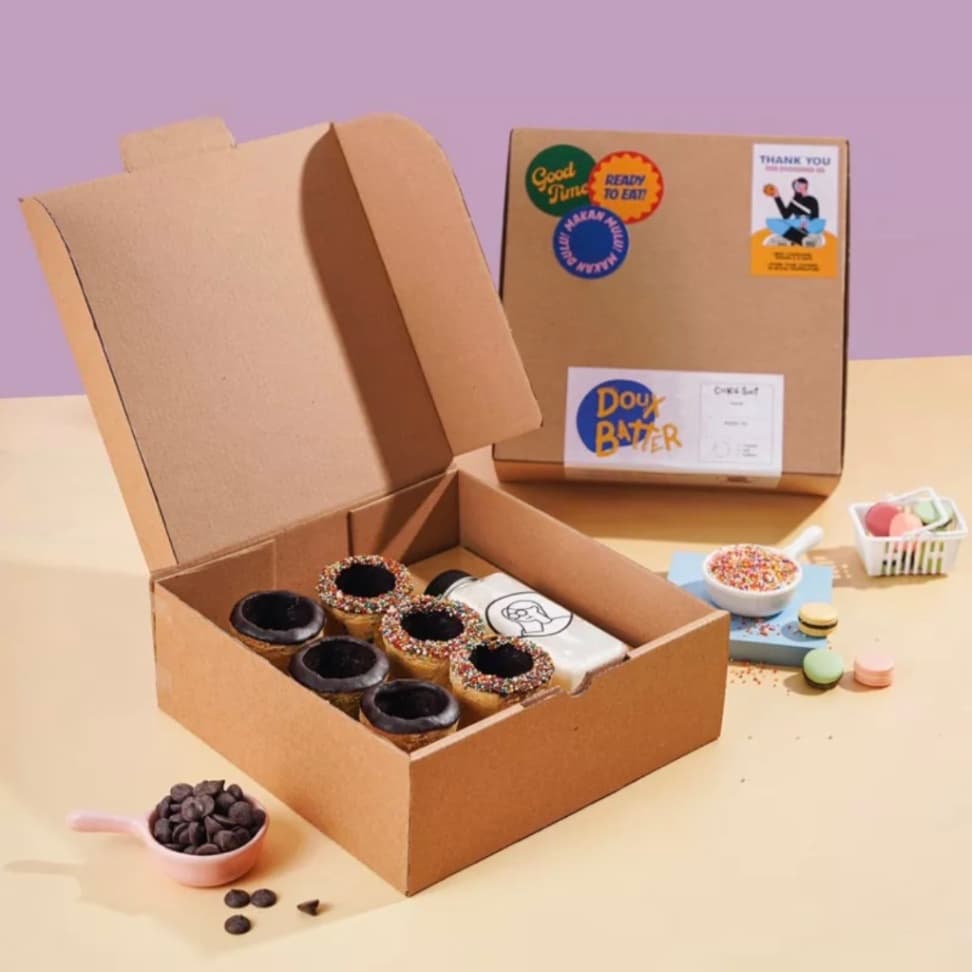 Cookies - Cookies Shot - Box of 6 With Milk - Doux Batter iamge