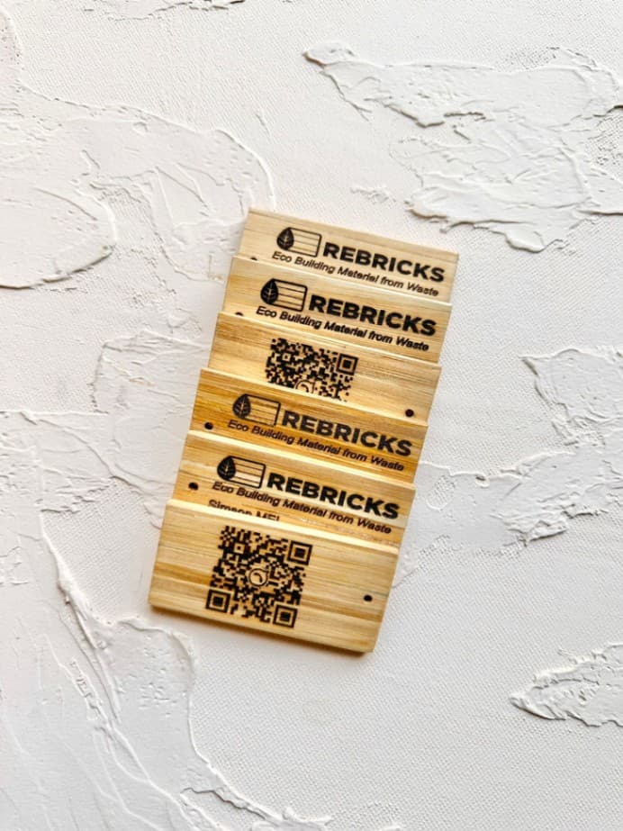 Keychain - Upcycle Chopstick - by Boolet iamge