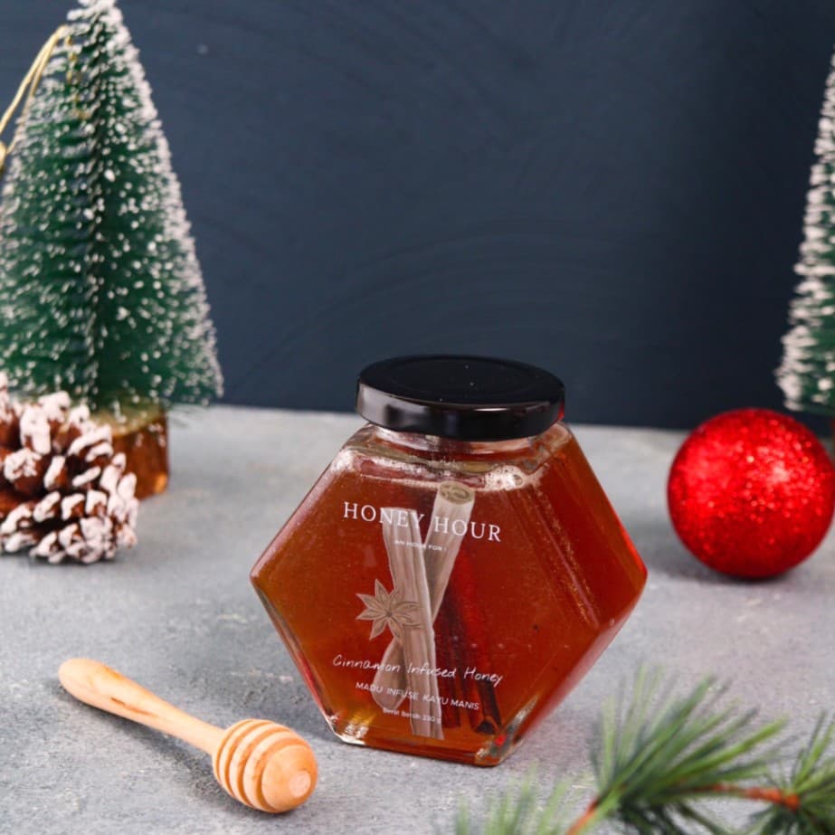 Cinnamon Infused Honey - Honey Hour