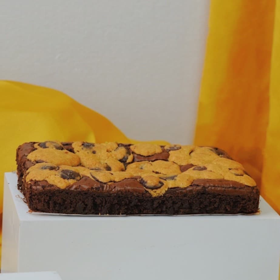 Medium Brownies - Dizzy Fudgy