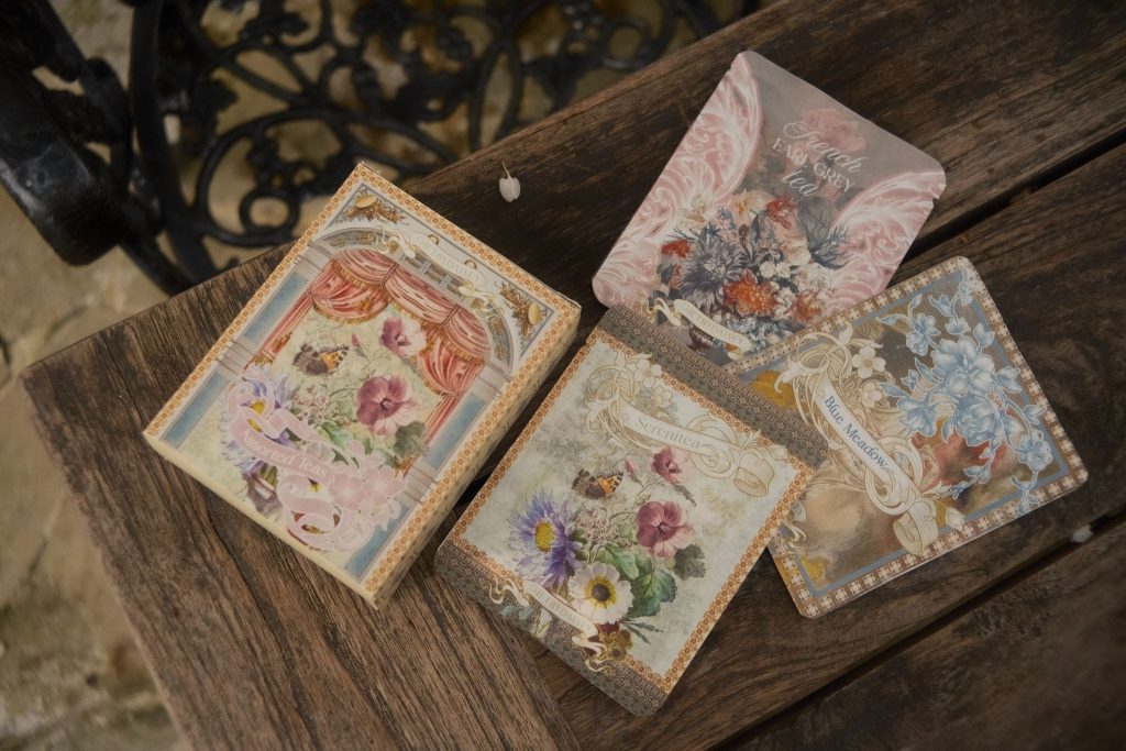 curated series hampers lebaran yippy untuk karyawan