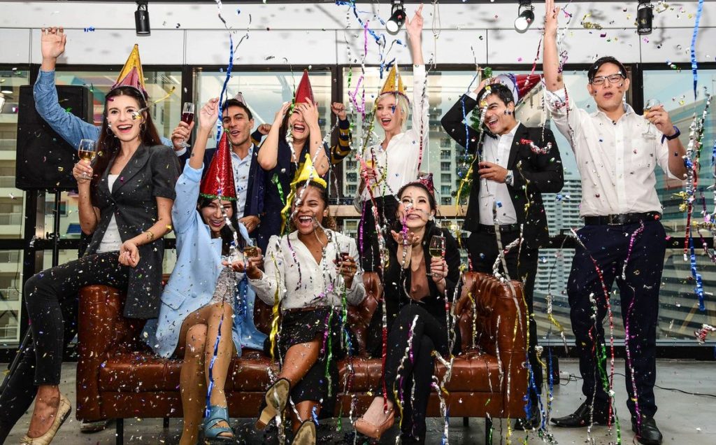 pilihan voucher digital untuk anniversary kerja karyawan