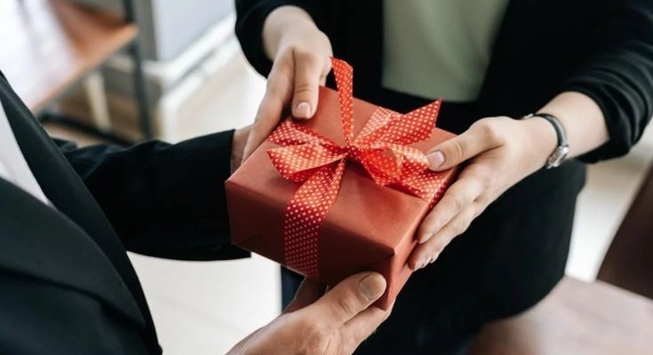 tren voucher kantor: dari barang ke voucher digital